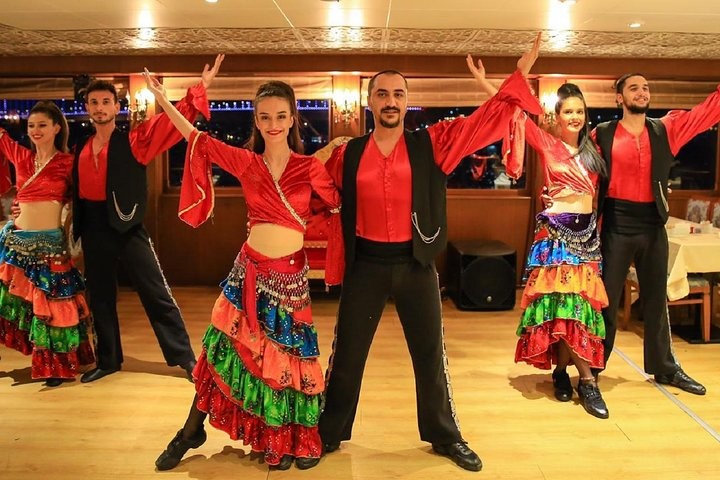 Istanbul Dinner Cruise & Shows