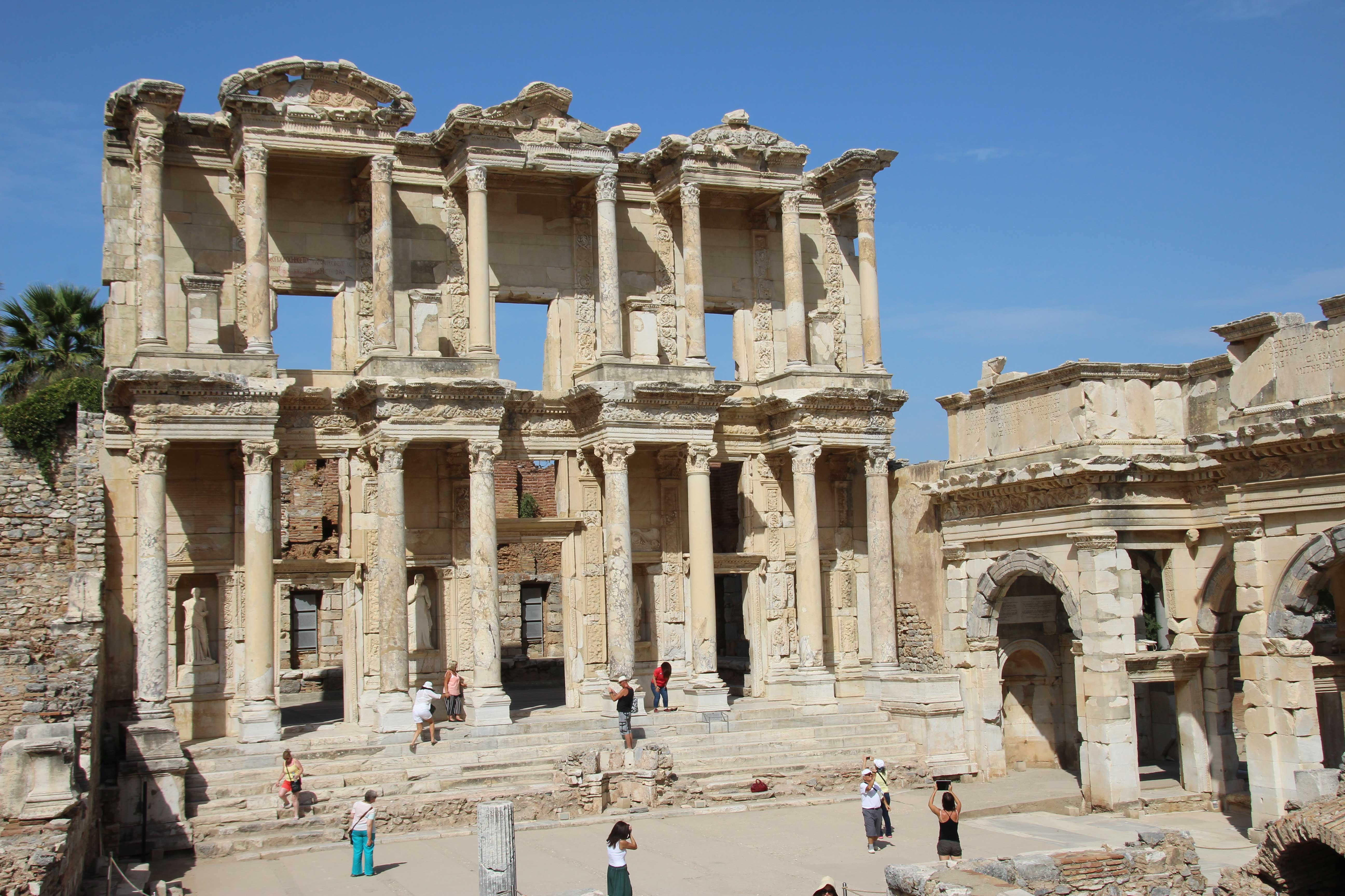 Ephesus Tour with The House of The Virgin Mary